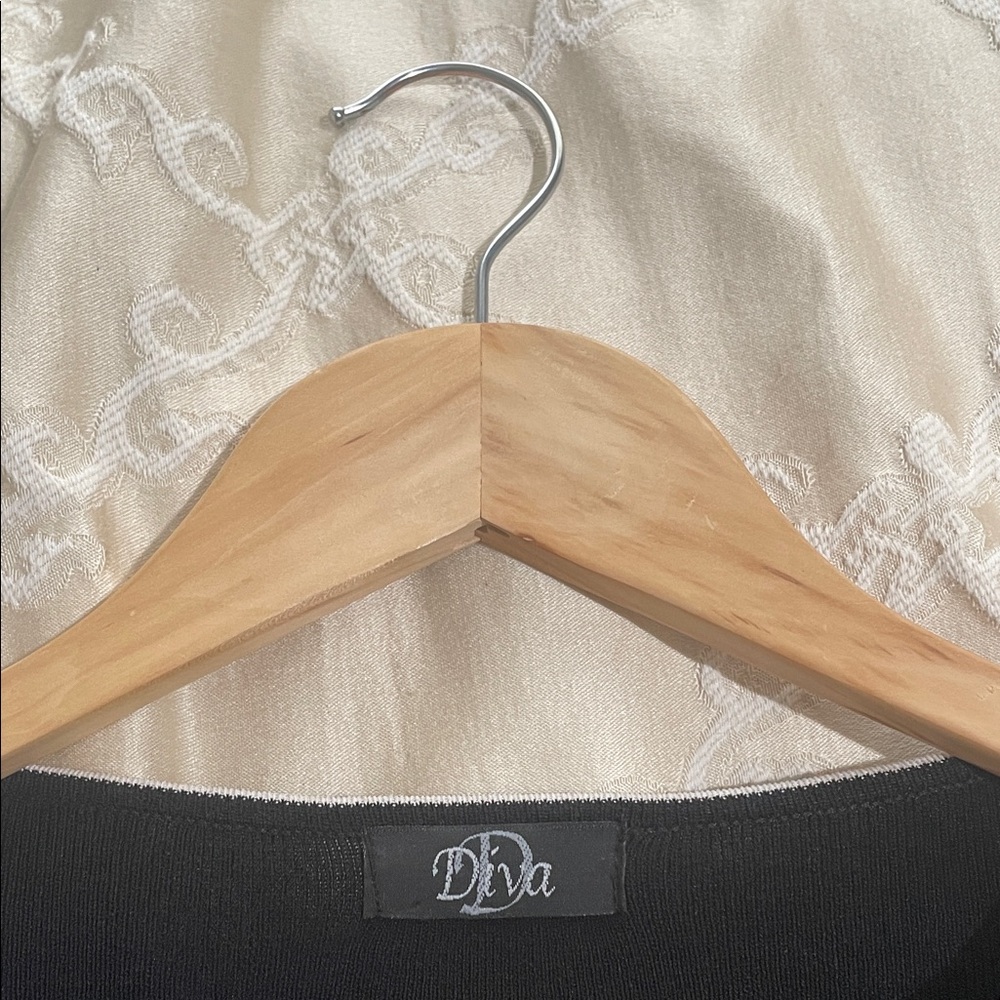 Diva Elegant Black and Cream Blouse